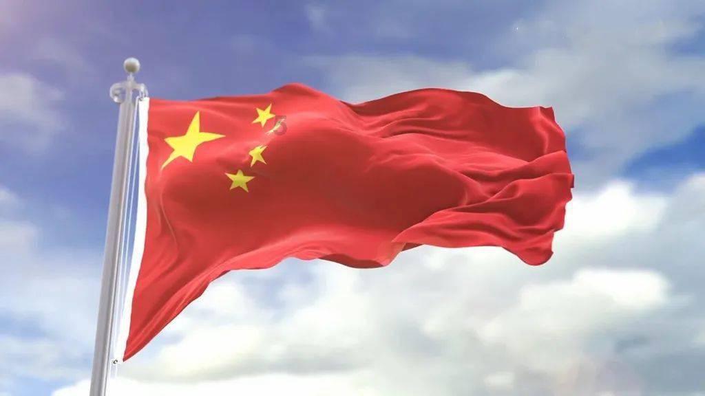 国足上一次正式比赛赢球是去年11月胜泰国，此后4战2负2平